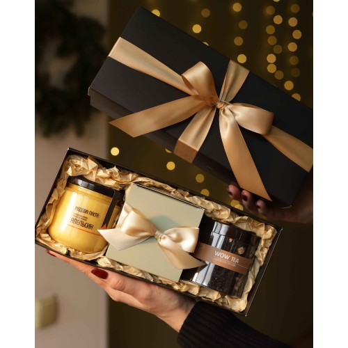 Новорічний подарунок. Теплий мікс із свічкою BLACK Новорічний подарунок. Теплий мікс із свічкою BLACK